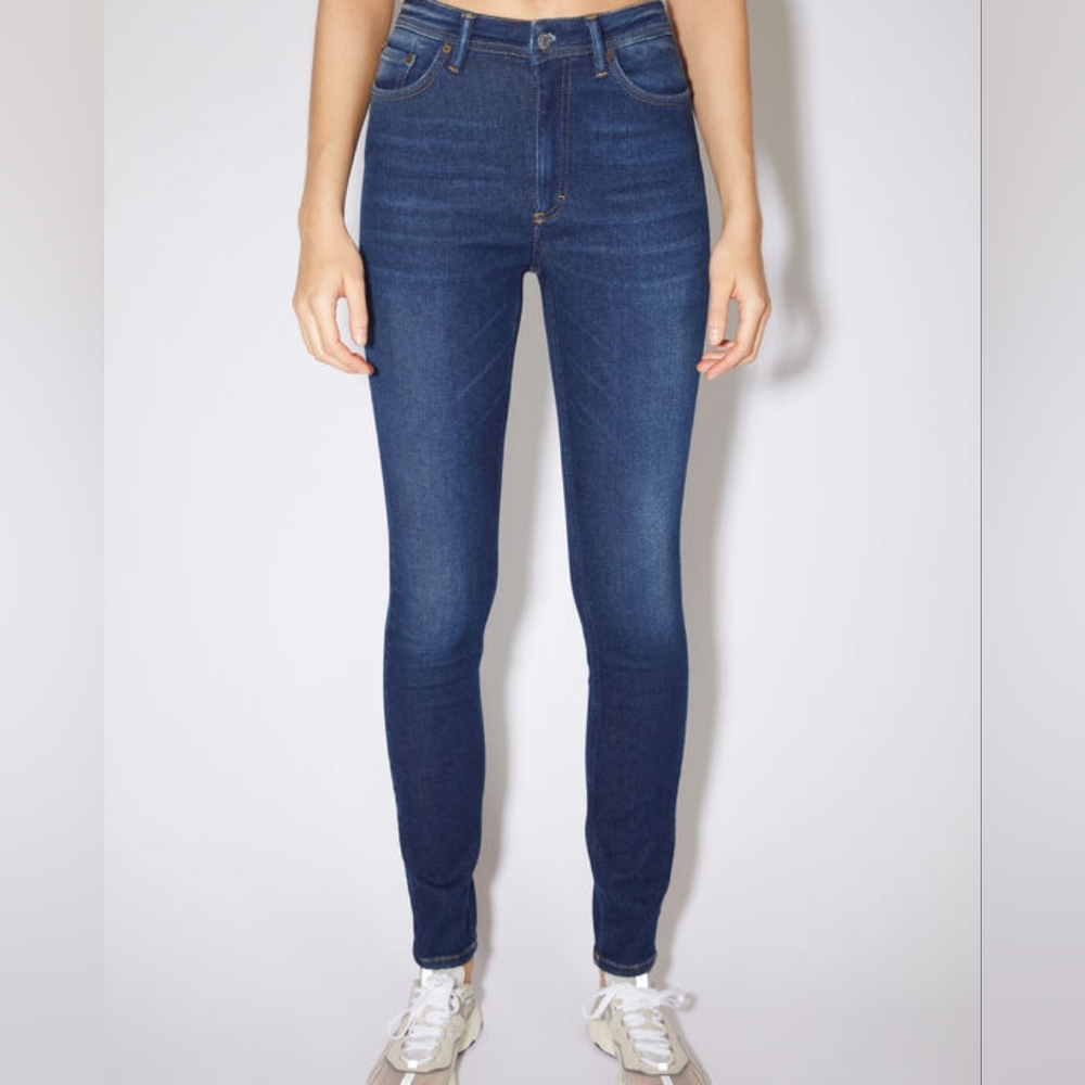 Acne Studios Peg Jeans